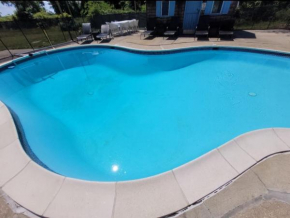 Cape May Island Hideaway with pool Sleeps 15